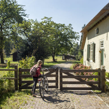HILBERINKBOSCH_Rijksmonumentale boerderij Pepereind, Cromvoirt, foto Rene de Wit