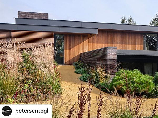 Kolumba K44 in de hoofdrol